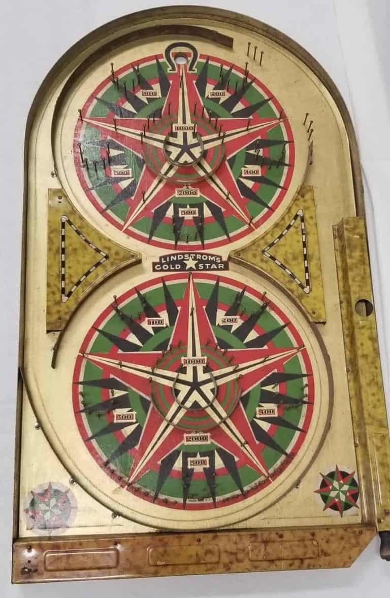 A simplified pinball machine from Lindstroms.