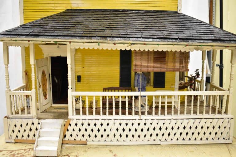 Front porch of the doll house.