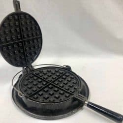 Open cast iron waffle maker